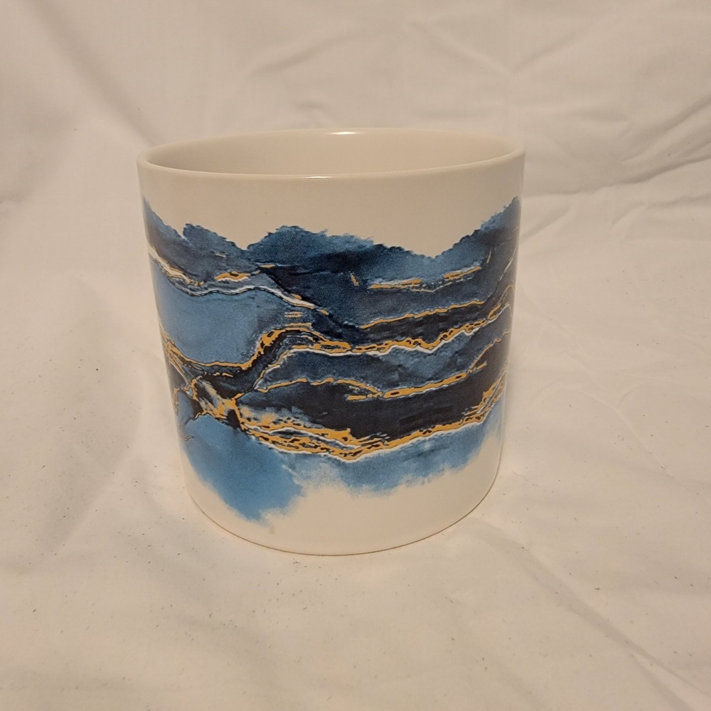 Geo planter/Vace